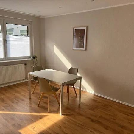 Zentral In Essen! 5 Gehminuten Vom Bahnhof! Wh1 Essen